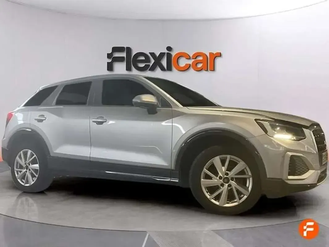 Usado Audi Q2 Advanced 150 CV (110 kW) 2023 Gris SUV