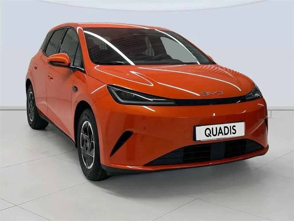 Nuevo BYD Dolphin Comfort 155 kW (212 CV) 2026 Orange sunset Utilitario