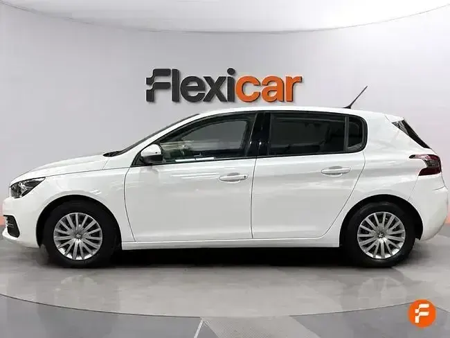Usado Peugeot 308 Business-Line 110 CV (80 kW) 2019 Blanco