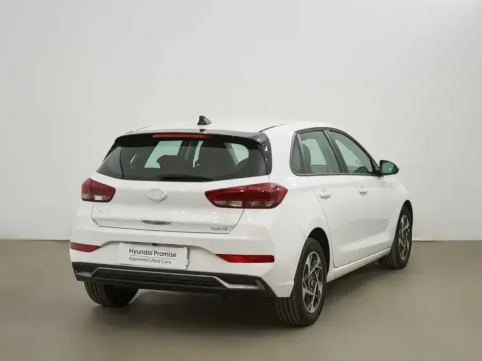 Nuevo Hyundai i30 100 CV (73 kW) 2026 Otro Berlina