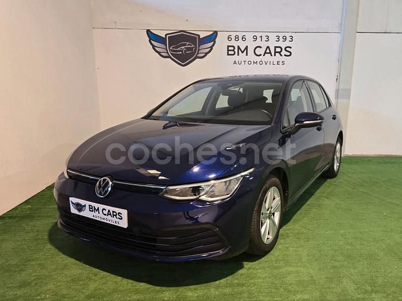 Usado VW Golf VIII 115 HP (84 kW) 2021 Azul Sedan