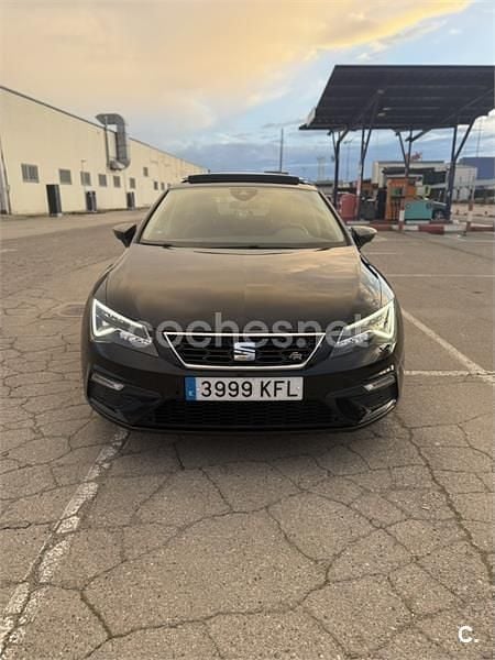 Usado Seat Leon FR 125 CV (91 kW) 2017 Negro Berlina