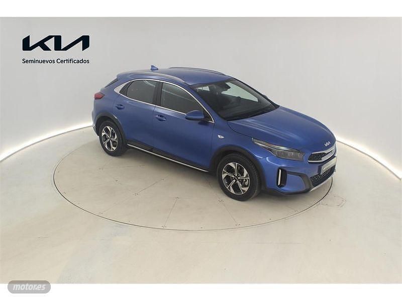 Usado Kia XCeed 140 CV (102 kW) 2025 Azul SUV