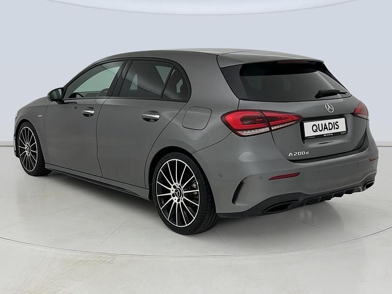 Usado Mercedes A150 150 CV (110 kW) 2022 Gris