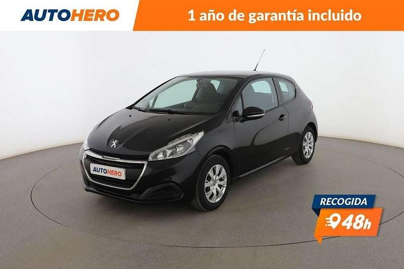Usado Peugeot 208 Active 83 CV (61 kW) 2015 Negro Utilitario