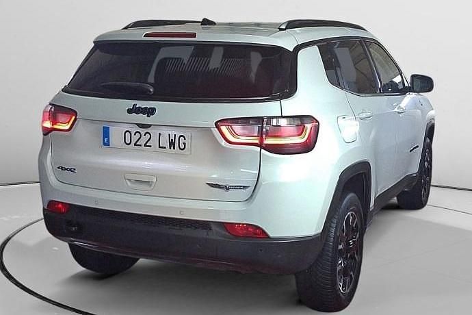 Usado Jeep Compass Trailhawk 240 CV (176 kW) 2022 SUV