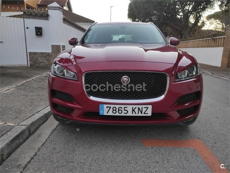 Usado Jaguar F-Pace Prestige 180 CV (132 kW) 2018 Rojo SUV