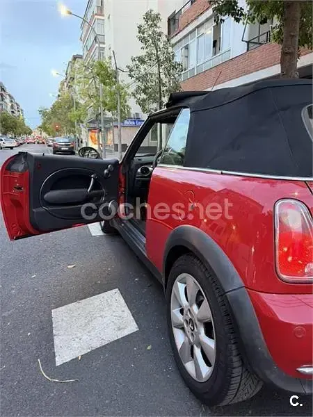 Usado Mini One Cabriolet 90 CV (66 kW) 2007 Rojo Descapotable