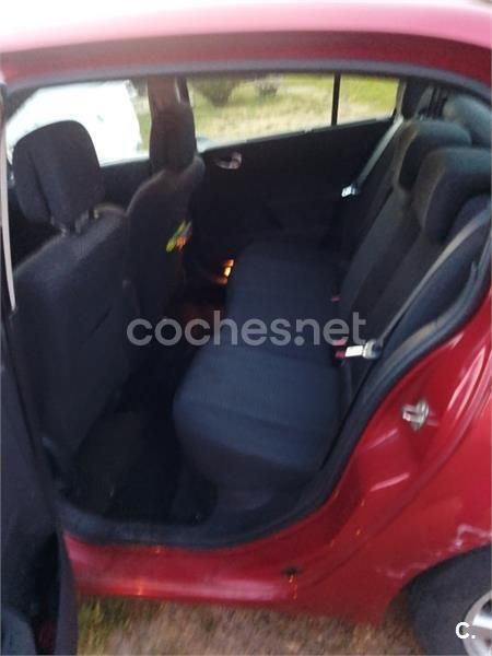 Rojo Usado 2006 Renault Mégane II Dynamique Berlina | 2900 € (Buen precio) - Imagen 1/4