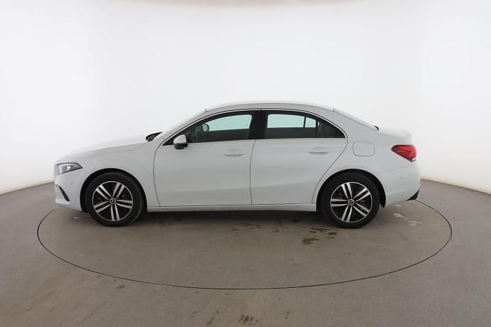 Usado Mercedes A250 218 CV (160 kW) 2021 Berlina
