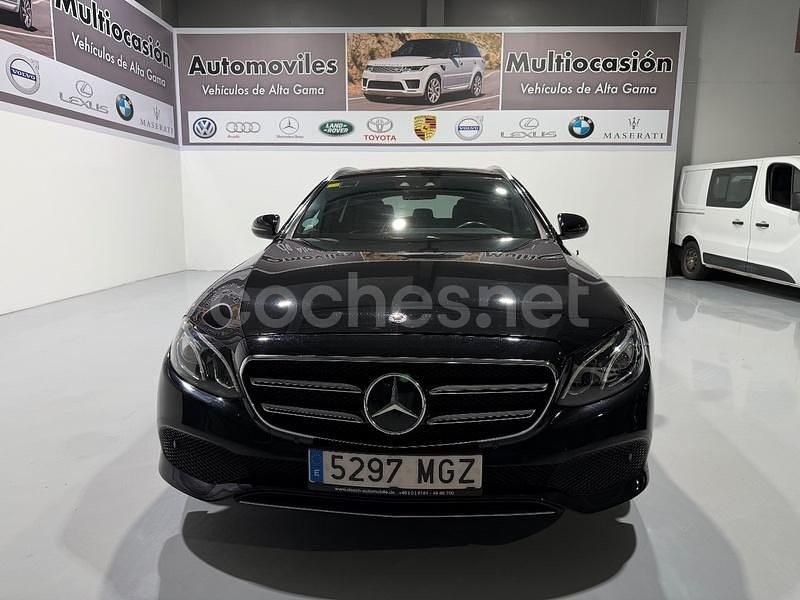 Usado Mercedes E220 194 CV (142 kW) 2019 Negro Familiar