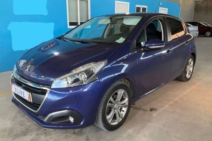 Usado 2016 Peugeot 208 Active Utilitario | 9350 € (Un poco caro) - Imagen 1/4