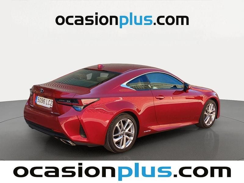 Usado Lexus RC300h Business Edition 223 CV (164 kW) 2019 Rojo Coupe