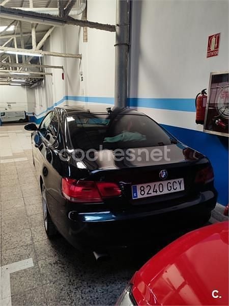 Negro Usado 2008 BMW 320 Coupe | 10.999 € (Un poco caro) - Imagen 1/3