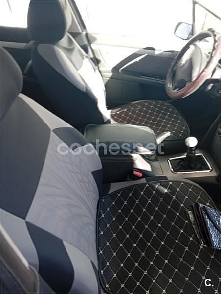 Usado Peugeot 407 136 CV (100 kW) 2005 Gris / plata Berlina