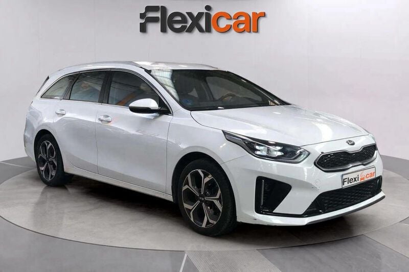 Blanco Usado 2021 Kia Ceed Familiar | 13.690 € (Super precio) - Imagen 1/4