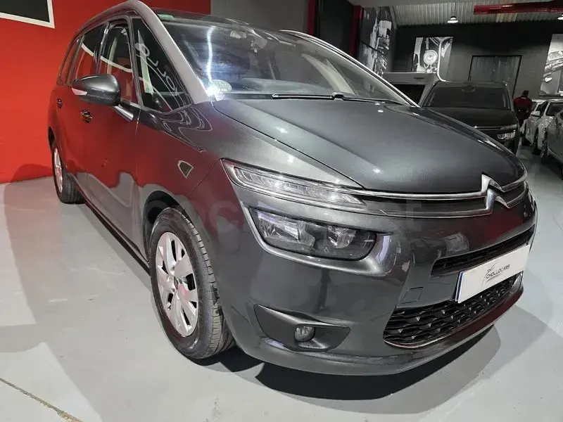 Usado Citroën Spacetourer Business Class 116 CV (85 kW) 2014 Gris / plata Monovolumen