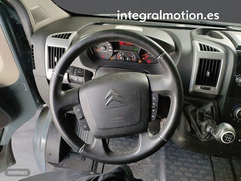 Usado Citroën Jumper 120 CV (88 kW) 2022 Azul Monovolumen