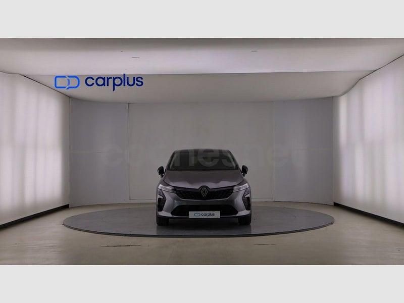 Usado Renault Clio V Evolution 100 CV (73 kW) 2025 Gris / plata Berlina