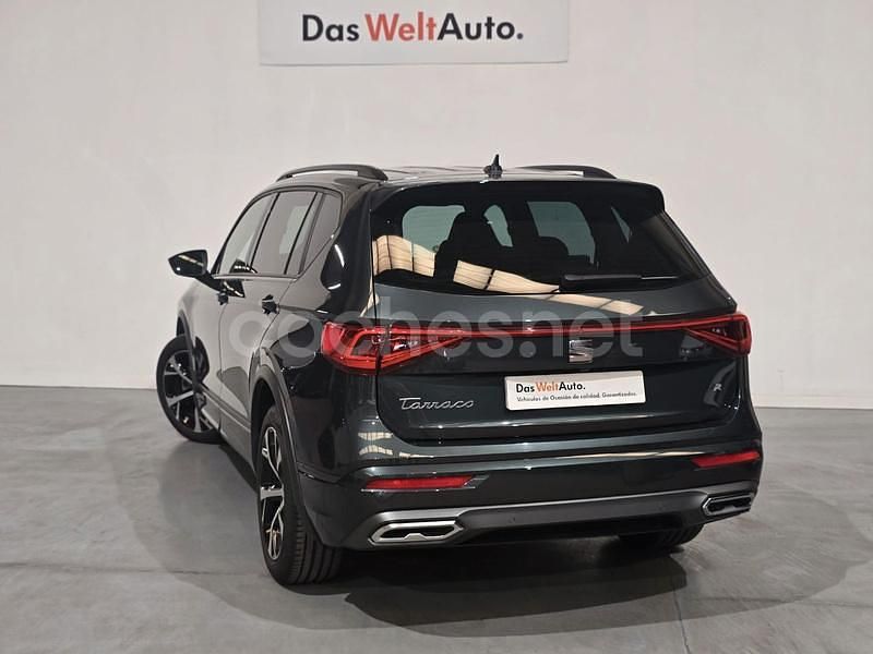 Usado Seat Tarraco 4Drive 200 CV (147 kW) 2023 Gris / plata SUV