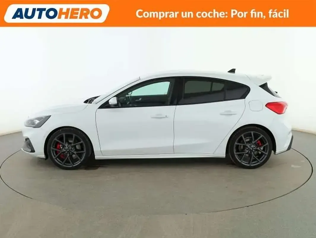 Usado Ford Focus ST 280 CV (205 kW) 2021 Blanco Utilitario