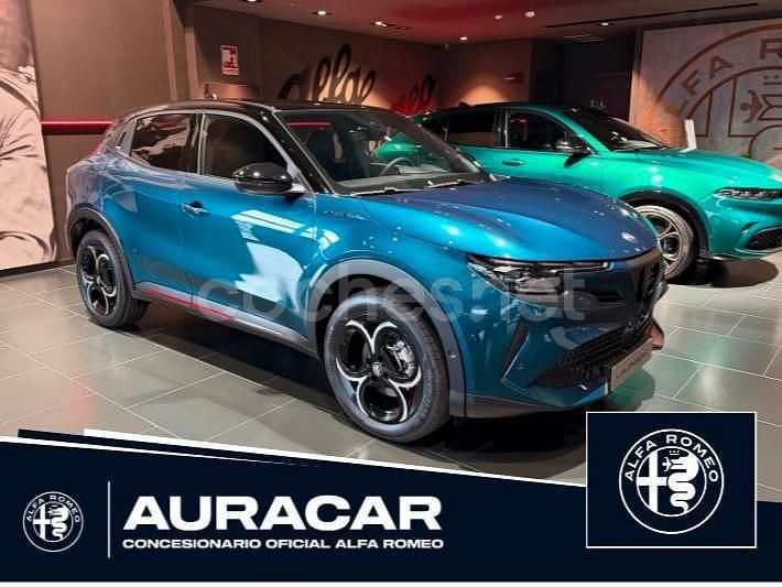 Azul Nuevo 2025 Alfa Romeo Junior Edizione Speciale SUV | 30.735 € (Precio justo) - Imagen 1/4