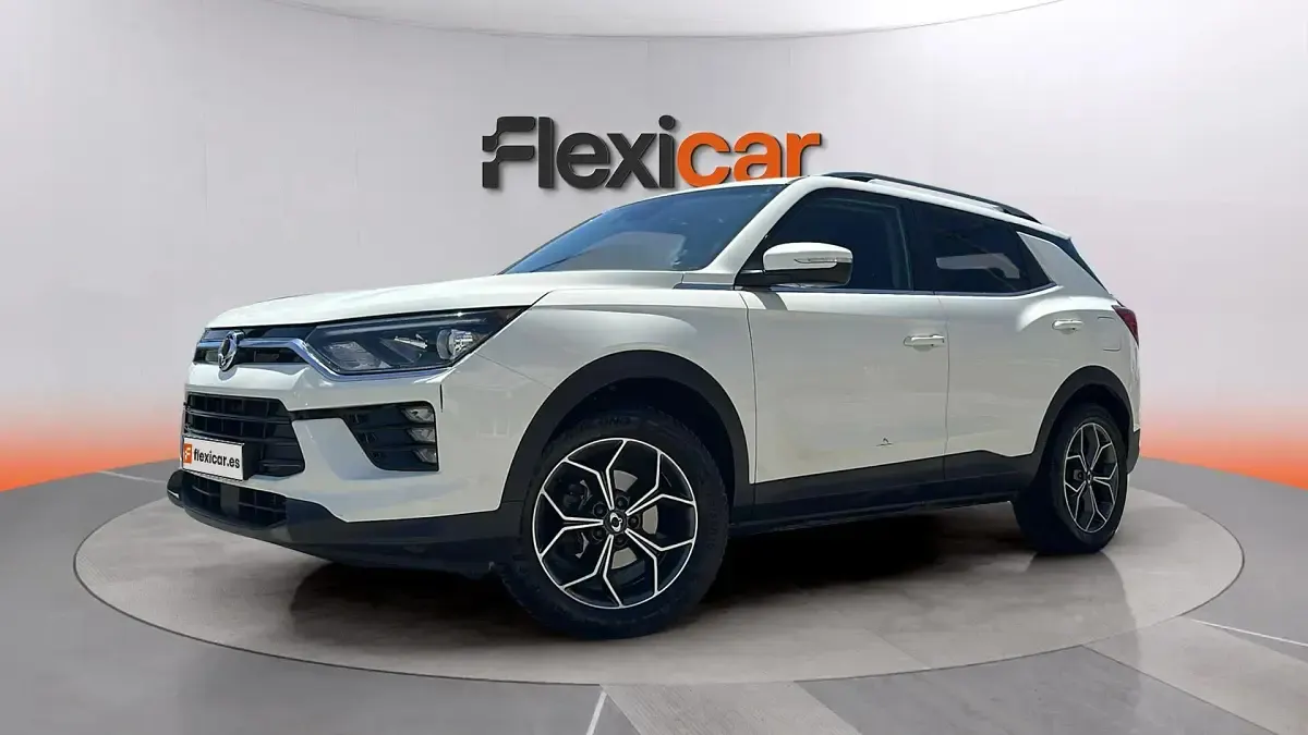 Usado SsangYong Korando 150 CV (110 kW) 2024 Blanco SUV