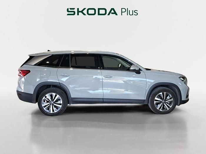 Nuevo Skoda Kodiaq Selection 150 CV (110 kW) 2025 Gris SUV