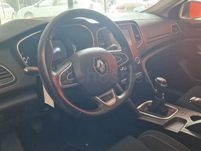 Usado Renault Mégane GrandTour Life 115 CV (84 kW) 2020 Gris / plata Familiar