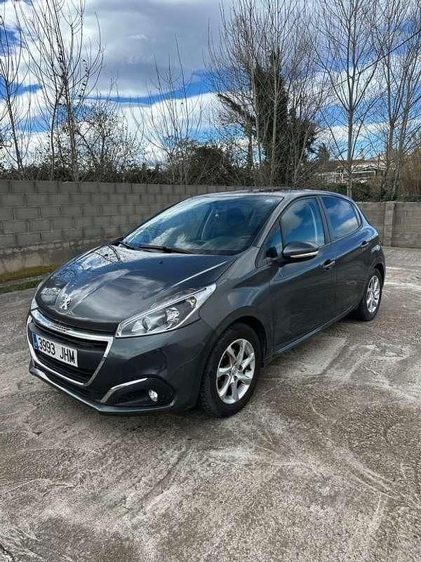 Usado Peugeot 208 Access 82 CV (60 kW) 2015 Gris Utilitario