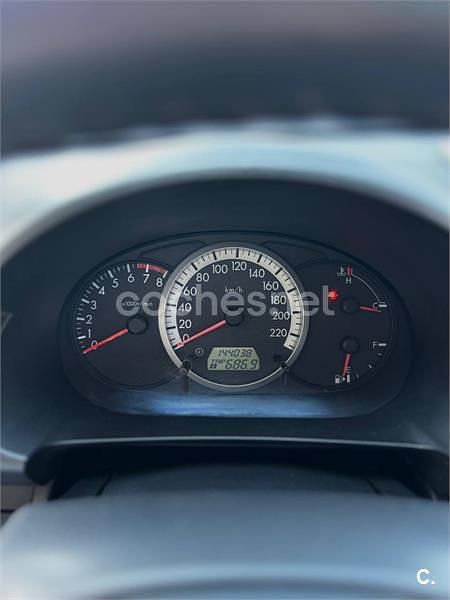 Gris / plata Usado 2007 Mazda 5 Active Monovolumen | 8000 € (Caro) - Imagen 1/2