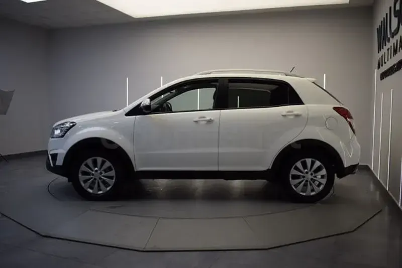 Usado SsangYong Korando 178 CV (130 kW) 2016 Blanco SUV