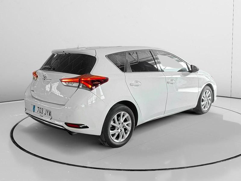 Brugt Toyota Auris Active 116 HK (85 kW) 2017 Hvid Hatchback