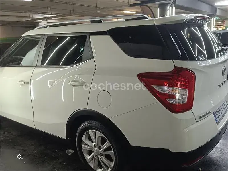 Usado SsangYong XLV 128 CV (94 kW) 2019 Blanco SUV