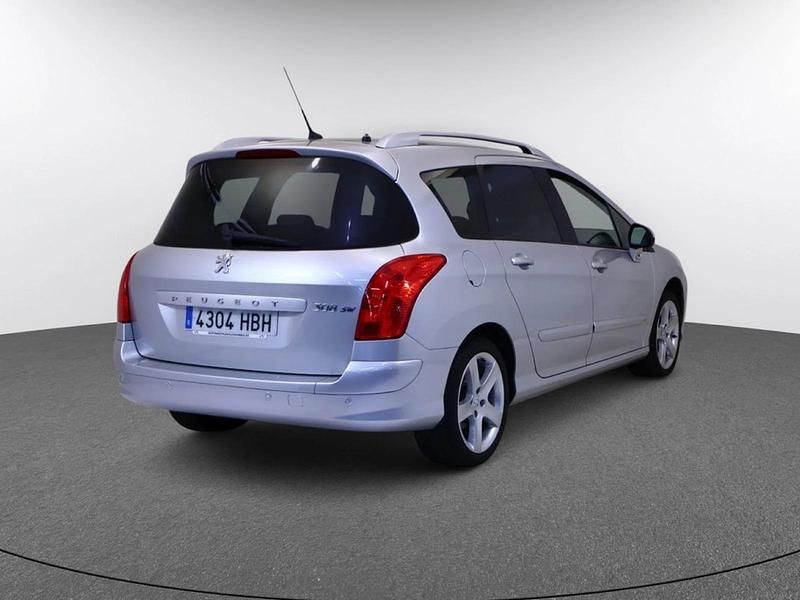 Usado Peugeot 308 SW Active 156 CV (114 kW) 2011 Gris Familiar