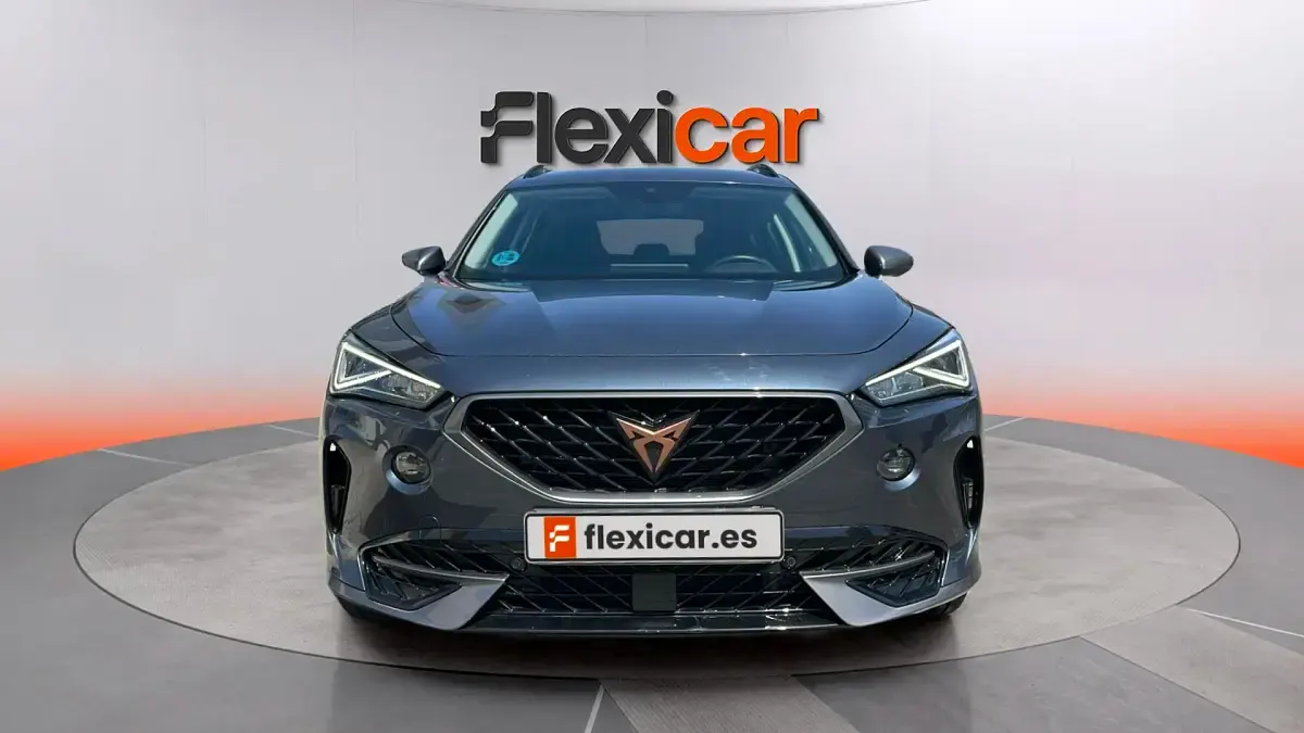 Usado Cupra Formentor 150 CV (110 kW) 2024 Gris SUV
