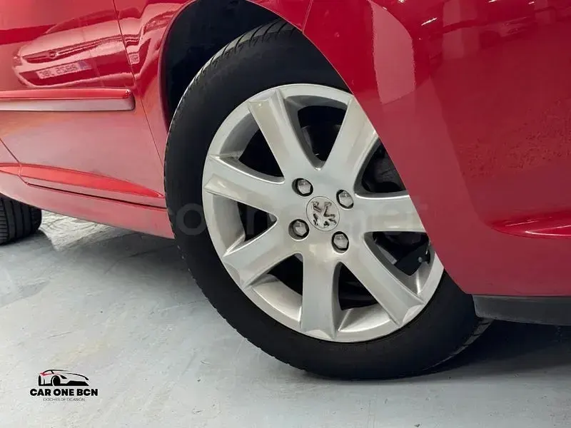 Usado Peugeot 207 Sport 120 CV (88 kW) 2009 Rojo Berlina