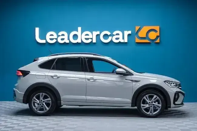 Usado VW Taigo R-line 110 CV (80 kW) 2023 Gris SUV