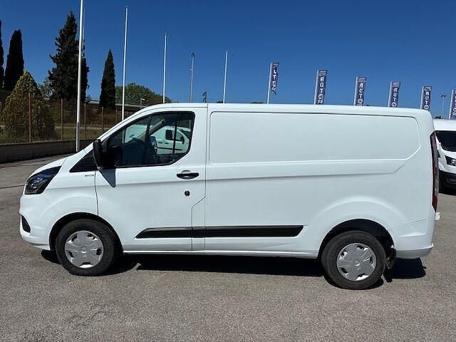 Usado Ford Transit Custom Trend 130 CV (95 kW) 2022 Blanco Berlina