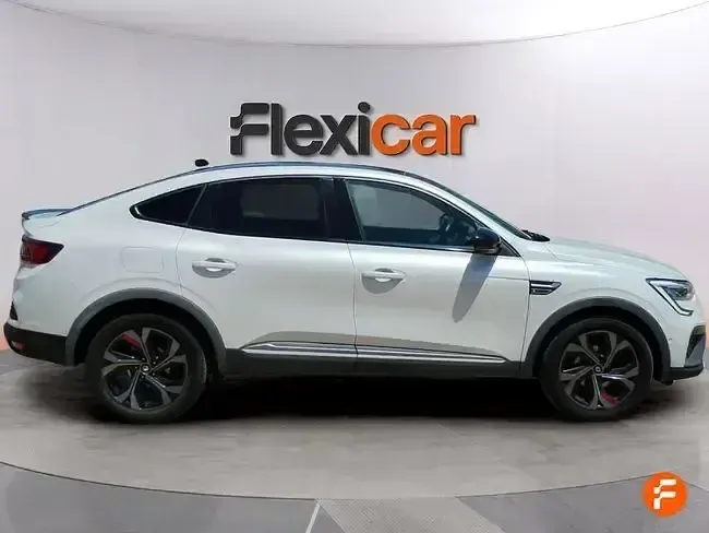 Usado Renault Arkana RS Line 145 CV (106 kW) 2022 Blanco SUV