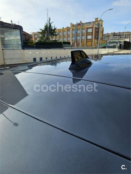Usado Renault Clio V Techno 90 CV (66 kW) 2024 Gris / plata Berlina
