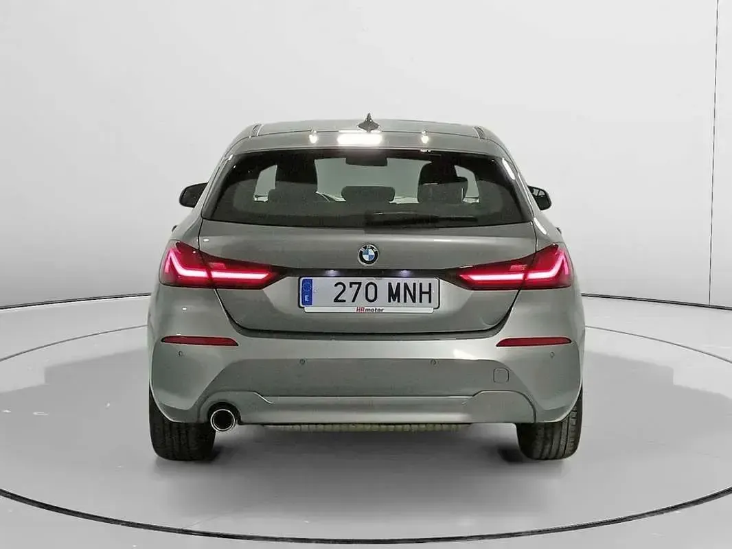 Usado BMW 118 136 CV (100 kW) 2024 Gris Utilitario