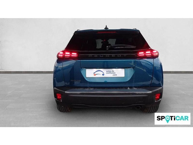 Usado Peugeot 2008 Allure 101 CV (74 kW) 2025 Azul SUV