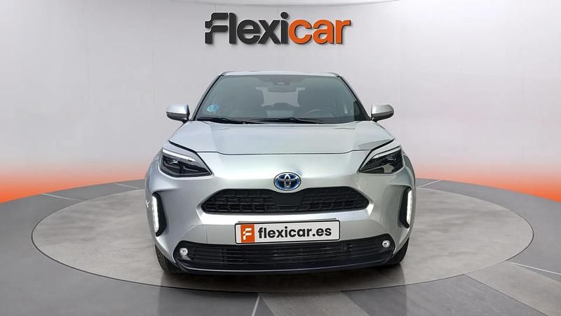 Usado Toyota Yaris Hybrid Active 116 CV (85 kW) 2024 Gris