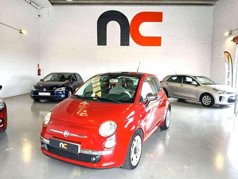 Usado Fiat 500 Lounge 69 CV (50 kW) 2009 Rojo Descapotable