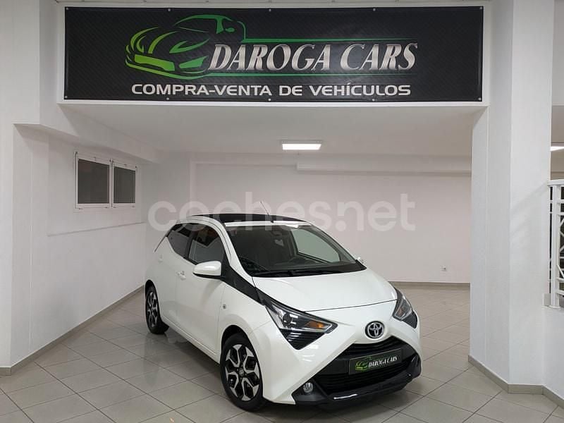 Usado Toyota Aygo X-clusiv 72 CV (52 kW) 2019 Blanco Utilitario