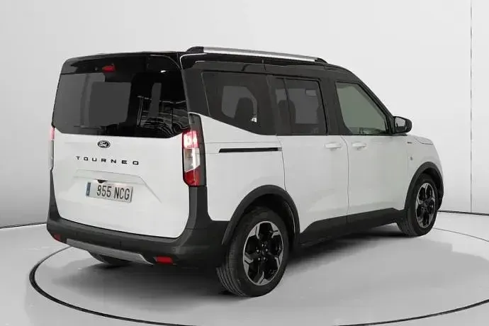 Usado Ford Tourneo Active 125 CV (91 kW) 2025