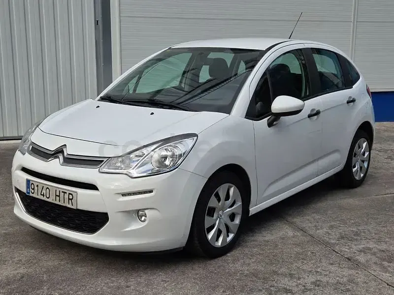 Usado Citroën C3 Attraction 68 CV (50 kW) 2013 Blanco Berlina