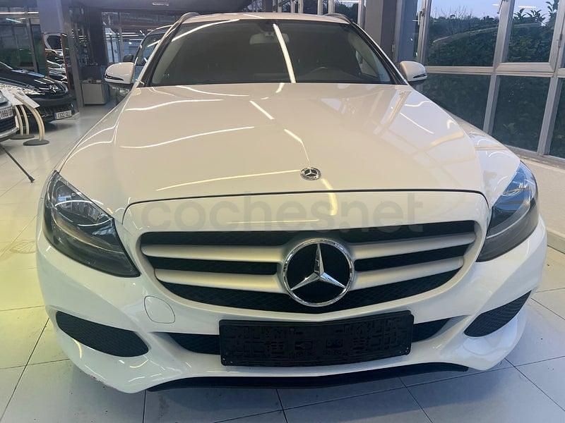 Usado Mercedes C220 170 CV (125 kW) 2016 Blanco Familiar