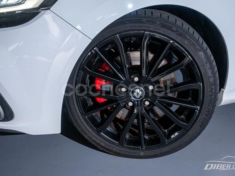 Usado Renault Clio IV Trophy 220 CV (161 kW) 2016 Blanco Berlina